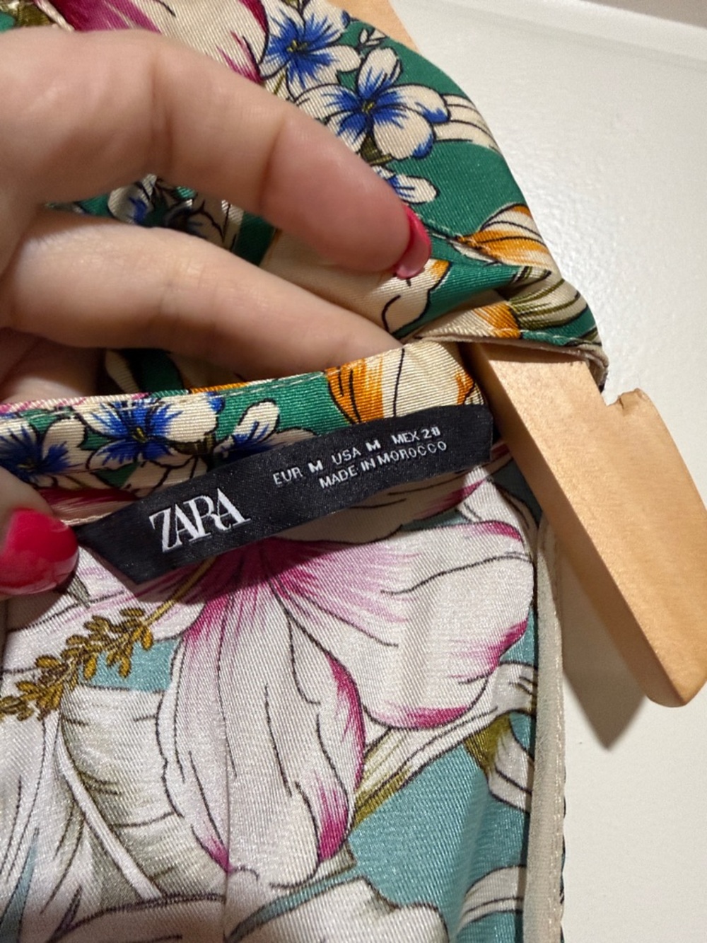 Zara Green Floral Halter Wide-Leg Jumpsuit - Picture 7 of 8
